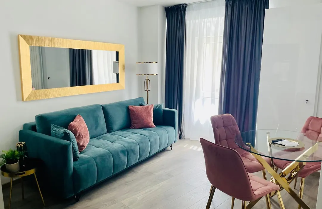 Metropole Apartments Central City-1